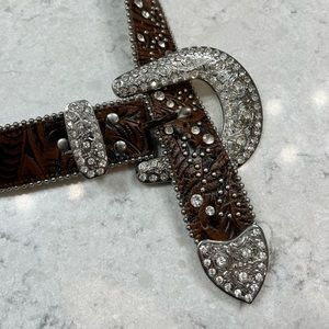 Womens belt